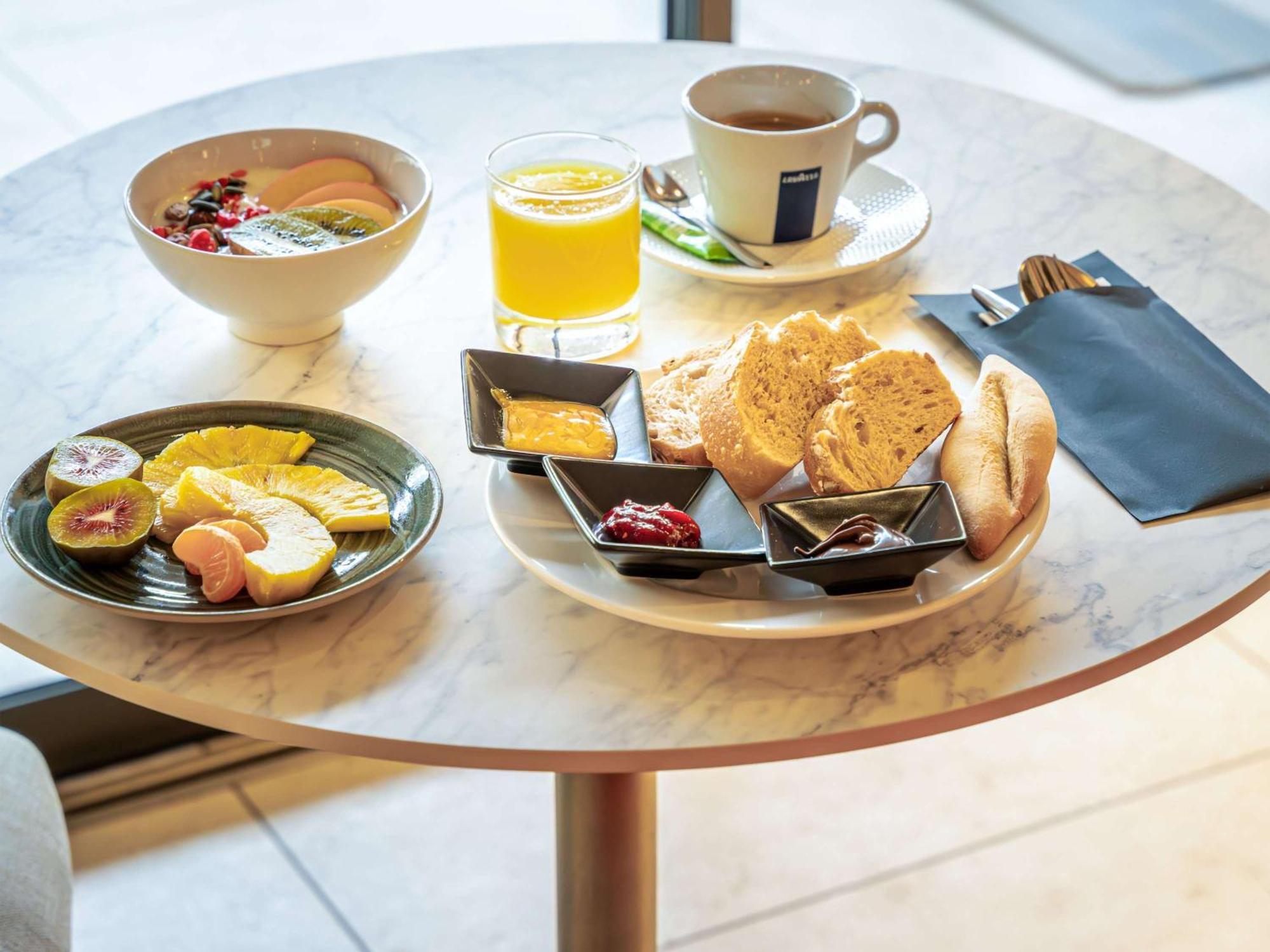 Mercure Avignon Gare Tgv Екстер'єр фото